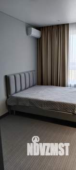 Студия квартира, посуточно, 30м2, 22/24 этаж