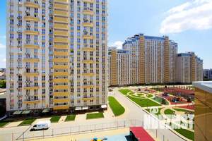 1-к квартира, посуточно, 40м2, 9/25 этаж