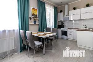 1-к квартира, посуточно, 67м2, 5/5 этаж