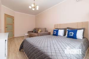 1-к квартира, посуточно, 40м2, 1/1 этаж