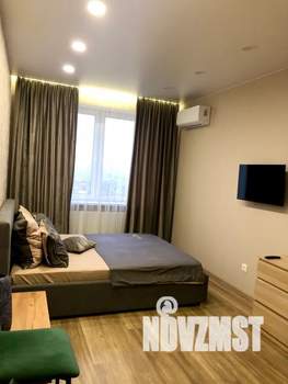 1-к квартира, посуточно, 35м2, 15/24 этаж