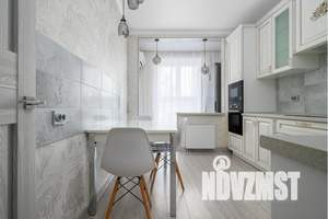 2-к квартира, посуточно, 70м2, 21/25 этаж