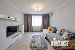 3-к квартира, посуточно, 63м2, 1/1 этаж