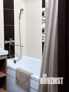 1-к квартира, посуточно, 43м2, 5/16 этаж