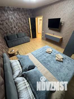 1-к квартира, посуточно, 39м2, 8/17 этаж