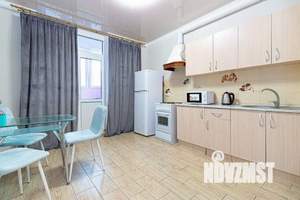 1-к квартира, посуточно, 40м2, 1/1 этаж