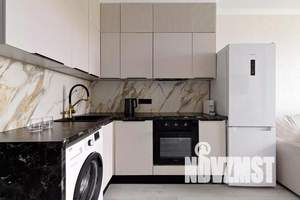 1-к квартира, посуточно, 40м2, 7/24 этаж