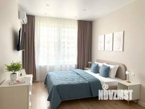 1-к квартира, посуточно, 38м2, 13/16 этаж