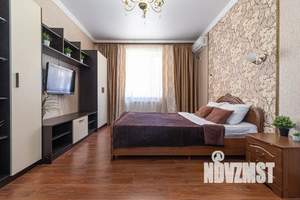 1-к квартира, посуточно, 42м2, 1/16 этаж