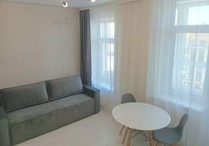 Студия квартира, на длительный срок, 28м2, 21/22 этаж