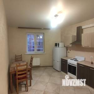 1-к квартира, на длительный срок, 36м2, 4/10 этаж