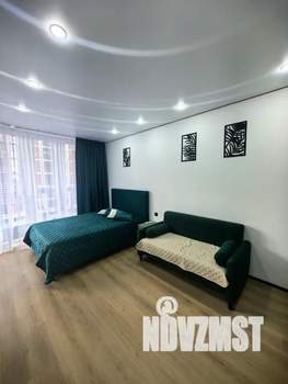 Студия квартира, посуточно, 35м2, 6/16 этаж