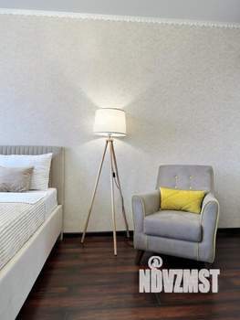 1-к квартира, посуточно, 43м2, 1/1 этаж