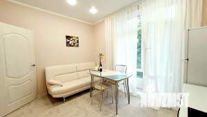 1-к квартира, посуточно, 42м2, 3/10 этаж
