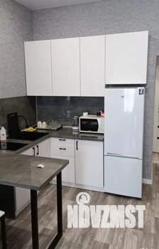 Студия квартира, посуточно, 31м2, 20/20 этаж