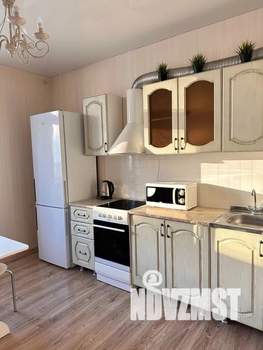 1-к квартира, посуточно, 38м2, 7/22 этаж