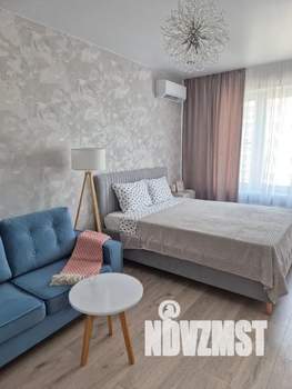 1-к квартира, посуточно, 38м2, 13/16 этаж