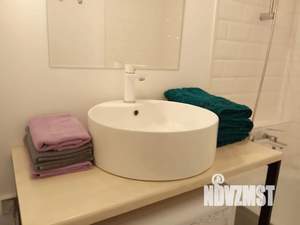 1-к квартира, посуточно, 42м2, 13/16 этаж