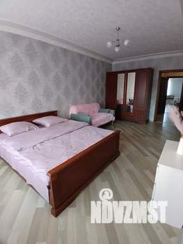 1-к квартира, посуточно, 60м2, 2/17 этаж