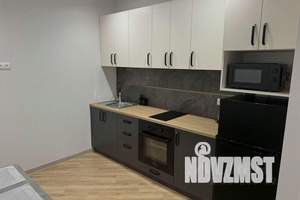 1-к квартира, посуточно, 35м2, 18/21 этаж