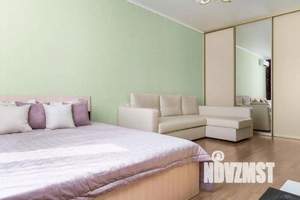 1-к квартира, посуточно, 42м2, 1/1 этаж