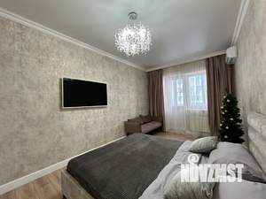 1-к квартира, посуточно, 40м2, 10/17 этаж
