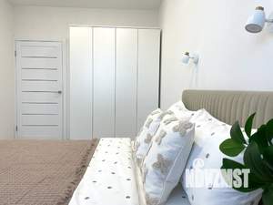 1-к квартира, посуточно, 43м2, 6/9 этаж