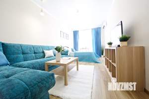 1-к квартира, посуточно, 40м2, 12/25 этаж