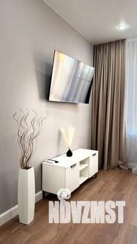 Студия квартира, посуточно, 39м2, 3/16 этаж