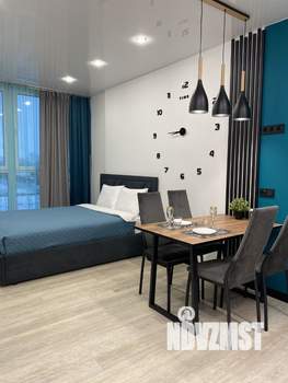 Студия квартира, посуточно, 30м2, 3/20 этаж