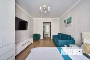 1-к квартира, посуточно, 40м2, 7/16 этаж