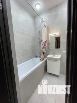 1-к квартира, посуточно, 37м2, 4/4 этаж