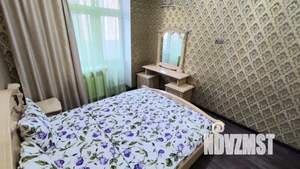 2-к квартира, посуточно, 75м2, 1/1 этаж