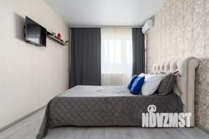 2-к квартира, посуточно, 70м2, 3/16 этаж