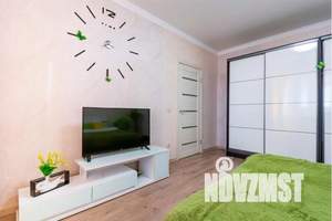 1-к квартира, посуточно, 38м2, 13/16 этаж