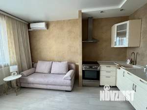 Студия квартира, посуточно, 30м2, 11/20 этаж