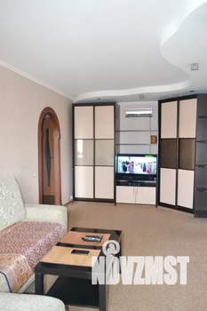 1-к квартира, посуточно, 42м2, 5/5 этаж