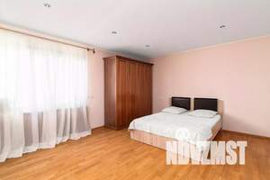 1-к квартира, посуточно, 46м2, 7/10 этаж