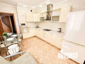 1-к квартира, посуточно, 52м2, 4/16 этаж