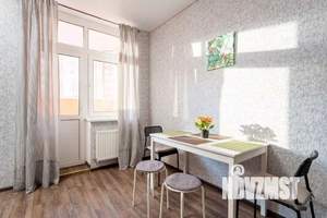1-к квартира, посуточно, 49м2, 1/1 этаж