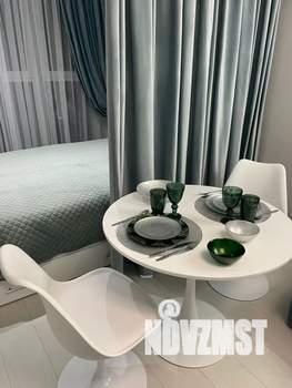 Студия квартира, посуточно, 30м2, 22/22 этаж