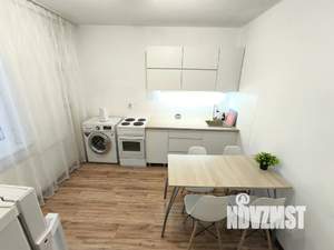 1-к квартира, посуточно, 38м2, 10/12 этаж