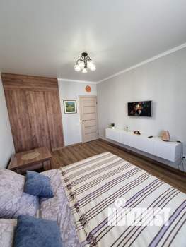 1-к квартира, посуточно, 35м2, 6/22 этаж