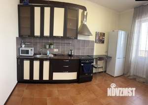 Студия квартира, на длительный срок, 45м2, 3/18 этаж