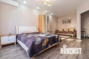 1-к квартира, посуточно, 43м2, 13/22 этаж