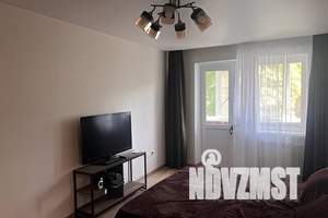 1-к квартира, посуточно, 33м2, 3/5 этаж