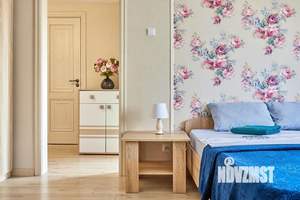 1-к квартира, посуточно, 49м2, 1/1 этаж