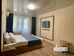 1-к квартира, посуточно, 32м2, 1/1 этаж