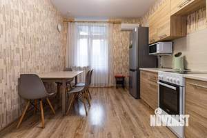 2-к квартира, посуточно, 64м2, 3/22 этаж