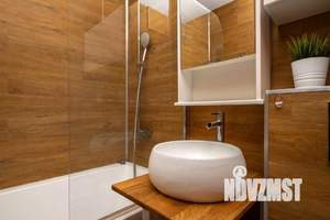 1-к квартира, посуточно, 40м2, 1/1 этаж